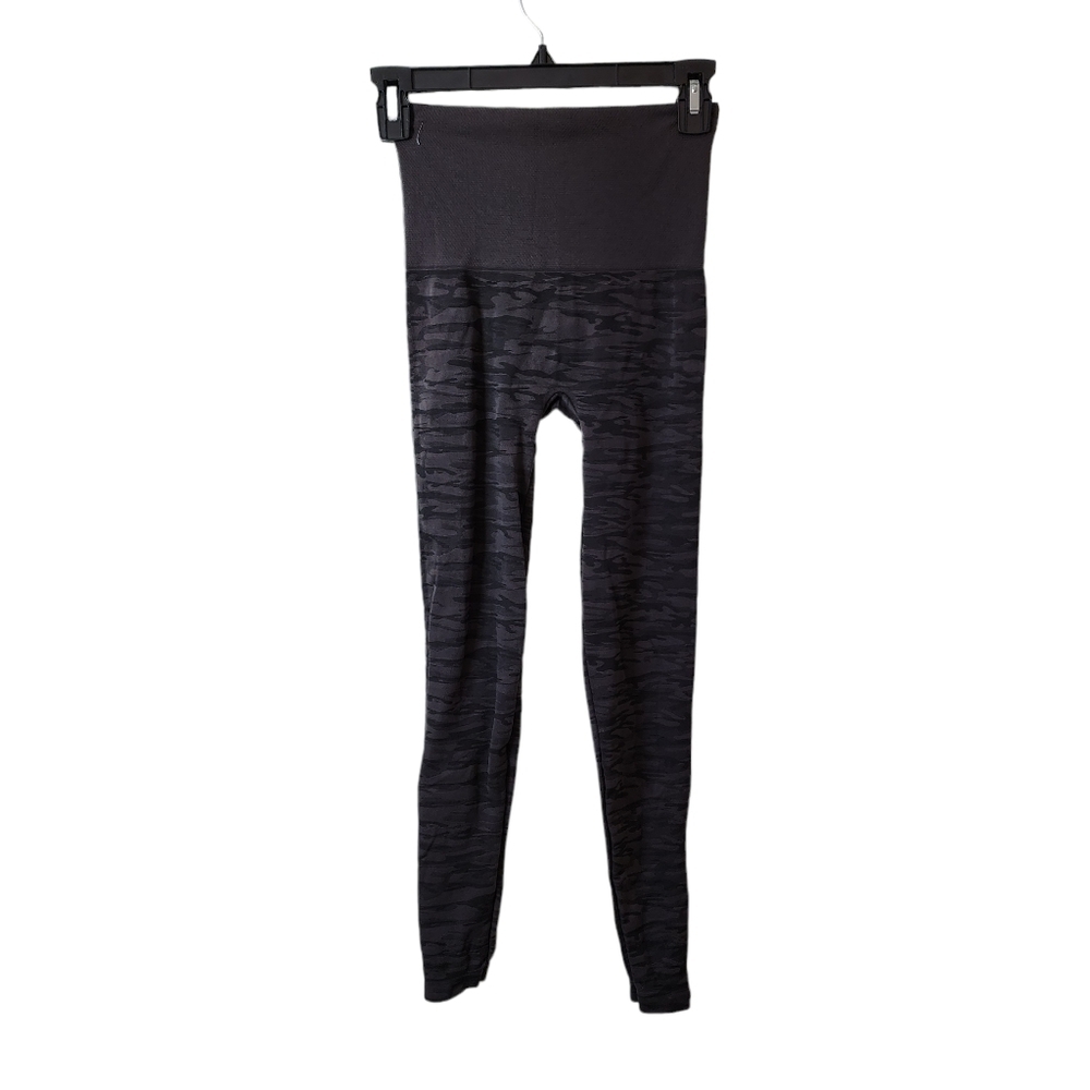 💜 CAMO Leggings Spanx Assets by Spanx